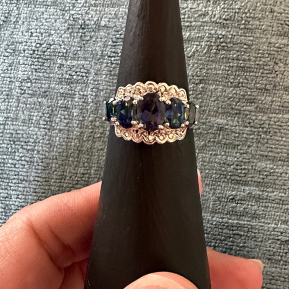 JTV Oval pure blue topaz ring! - Picture 7 of 9